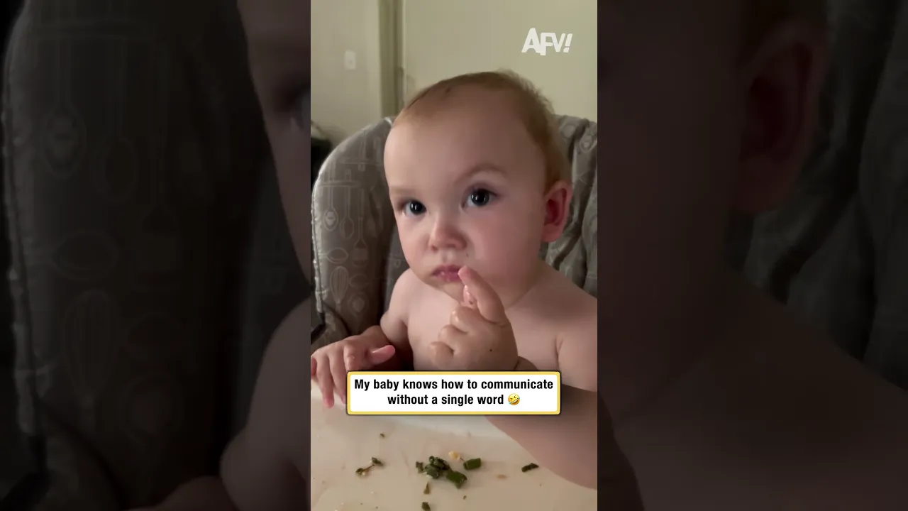 My baby knows how to communicate without a single word 🤣