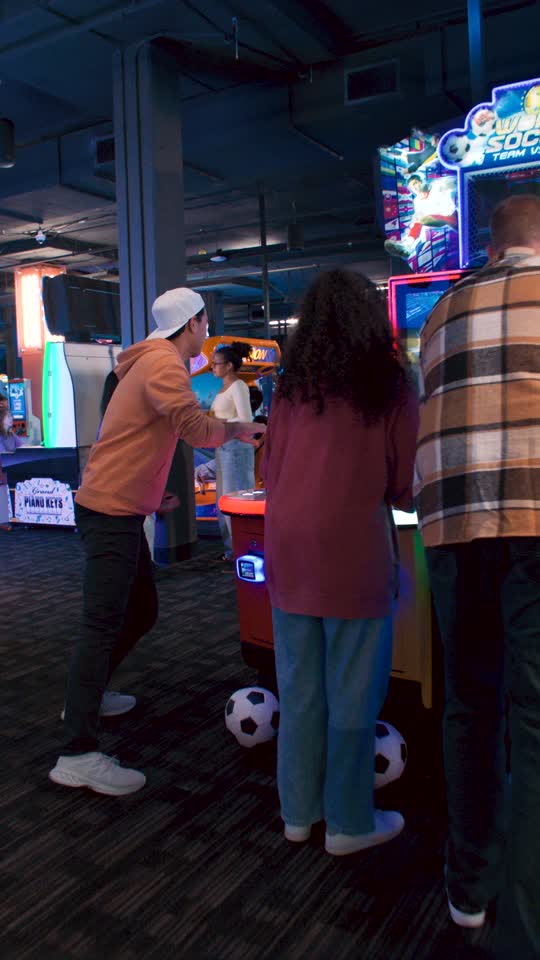 @Dave & Buster's dropped 10 new games and I had to work my magic on t...
